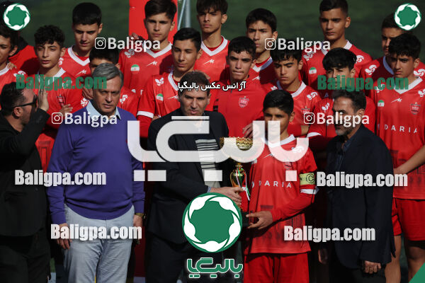 پرسپولیس ۰ (۴) - (۲) ۰ پیکان