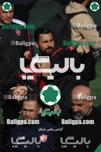 پرسپولیس ۰ (۴) - (۲) ۰ پیکان