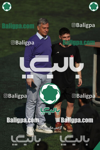 پرسپولیس ۰ (۴) - (۲) ۰ پیکان