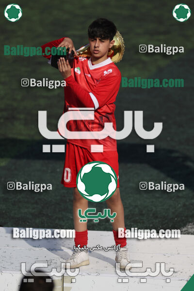 پرسپولیس ۰ (۴) - (۲) ۰ پیکان