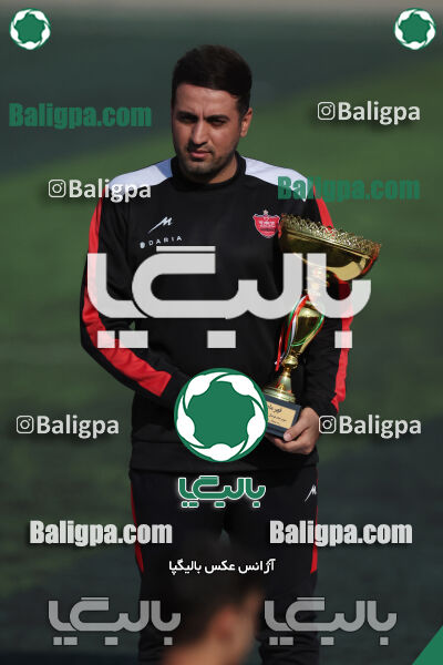 پرسپولیس ۰ (۴) - (۲) ۰ پیکان