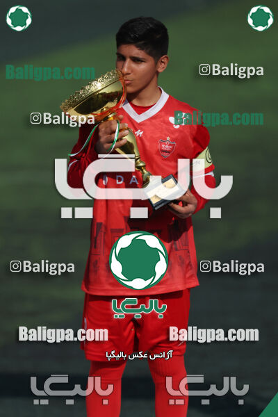 پرسپولیس ۰ (۴) - (۲) ۰ پیکان