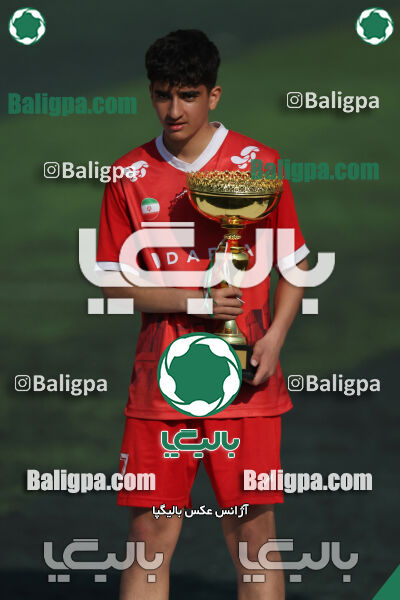 پرسپولیس ۰ (۴) - (۲) ۰ پیکان