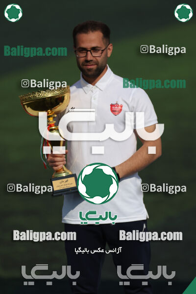 پرسپولیس ۰ (۴) - (۲) ۰ پیکان