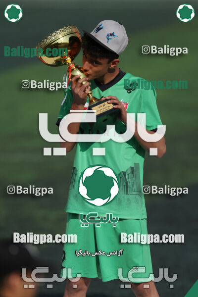 پرسپولیس ۰ (۴) - (۲) ۰ پیکان