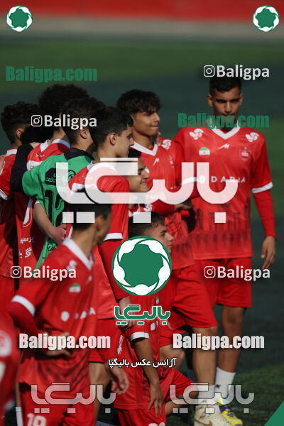 پرسپولیس ۰ (۴) - (۲) ۰ پیکان