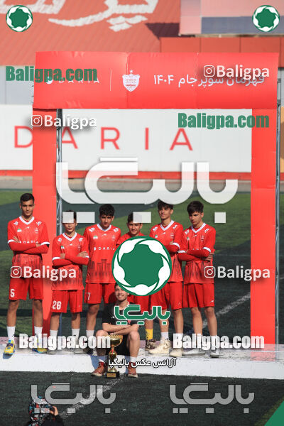 پرسپولیس ۰ (۴) - (۲) ۰ پیکان