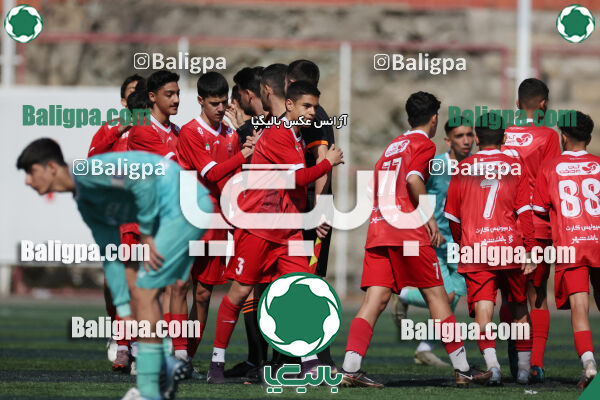 پرسپولیس ۰ (۴) - (۲) ۰ پیکان