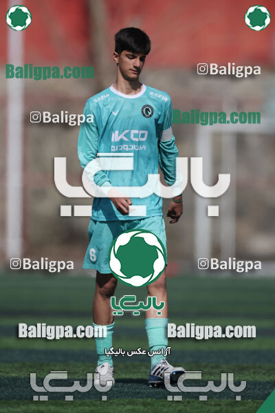 پرسپولیس ۰ (۴) - (۲) ۰ پیکان