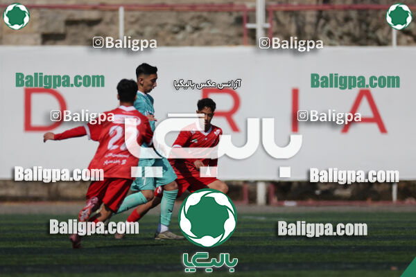 پرسپولیس ۰ (۴) - (۲) ۰ پیکان