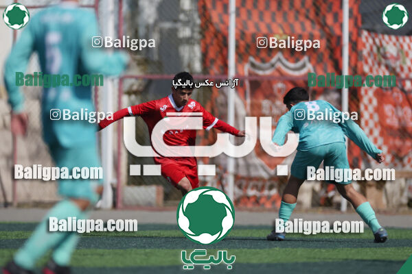 پرسپولیس ۰ (۴) - (۲) ۰ پیکان