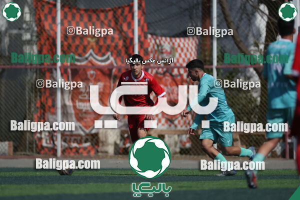پرسپولیس ۰ (۴) - (۲) ۰ پیکان