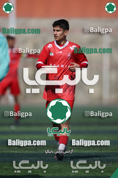 پرسپولیس ۰ (۴) - (۲) ۰ پیکان