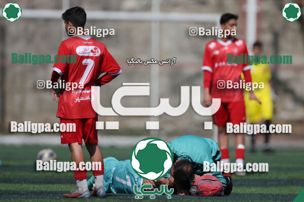 پرسپولیس ۰ (۴) - (۲) ۰ پیکان