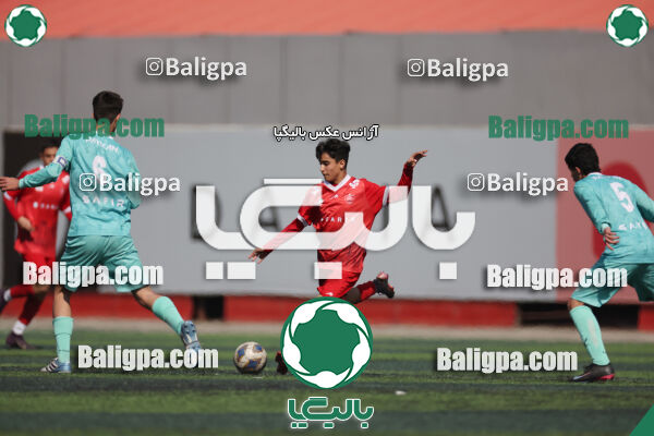 پرسپولیس ۰ (۴) - (۲) ۰ پیکان