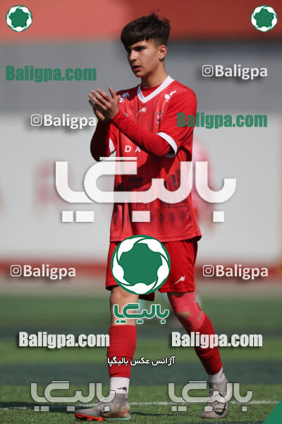 پرسپولیس ۰ (۴) - (۲) ۰ پیکان
