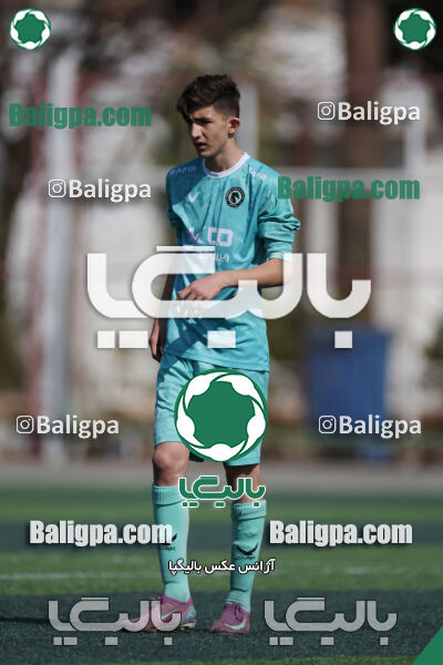 پرسپولیس ۰ (۴) - (۲) ۰ پیکان