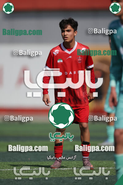 پرسپولیس ۰ (۴) - (۲) ۰ پیکان