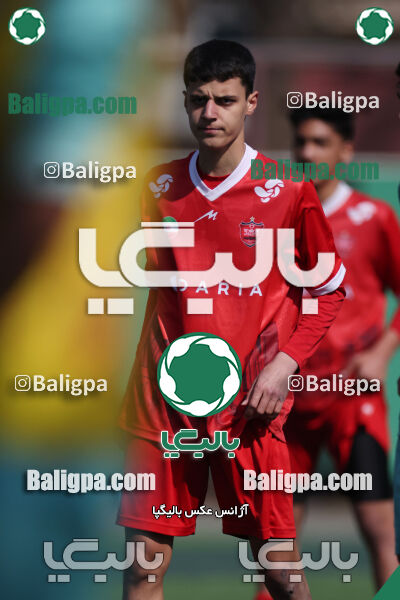پرسپولیس ۰ (۴) - (۲) ۰ پیکان