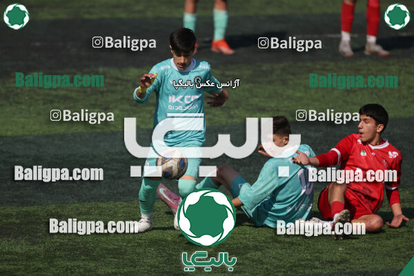 پرسپولیس ۰ (۴) - (۲) ۰ پیکان