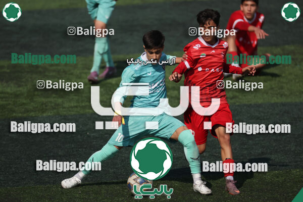 پرسپولیس ۰ (۴) - (۲) ۰ پیکان