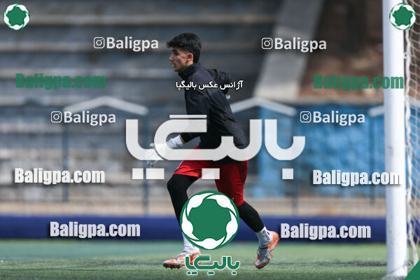 استقلال 2 - 3 پیکان
