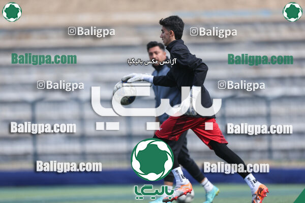 استقلال 2 - 3 پیکان