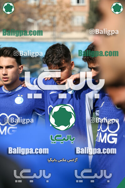 استقلال 2 - 3 پیکان