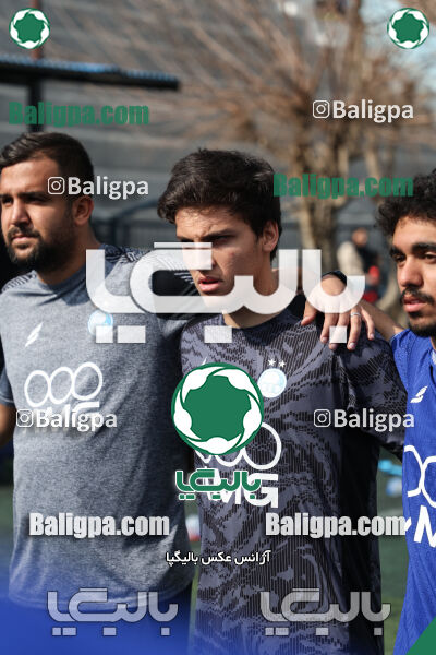 استقلال 2 - 3 پیکان