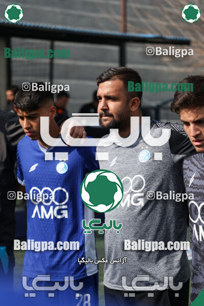 استقلال 2 - 3 پیکان