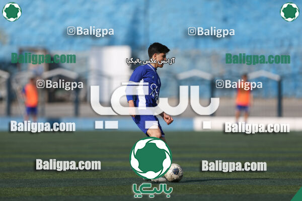 استقلال 2 - 3 پیکان