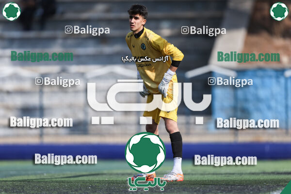 استقلال 2 - 3 پیکان