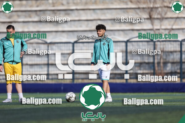 استقلال 2 - 3 پیکان