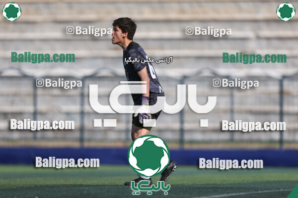 استقلال 2 - 3 پیکان