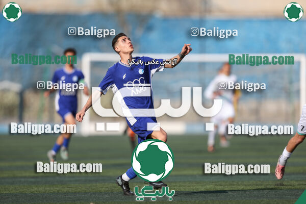 استقلال 2 - 3 پیکان