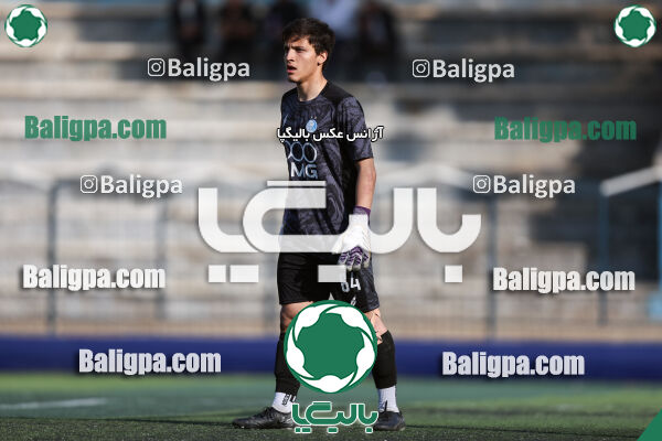 استقلال 2 - 3 پیکان