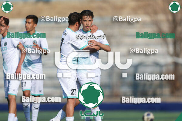 استقلال 2 - 3 پیکان