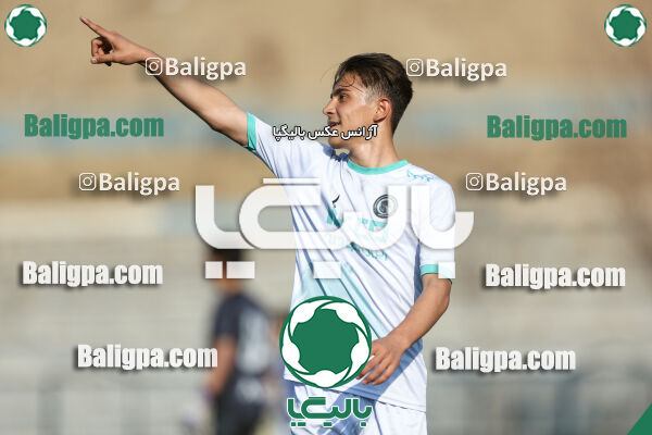 استقلال 2 - 3 پیکان