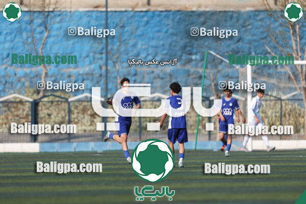 استقلال 2 - 3 پیکان