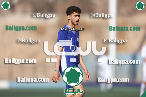 استقلال 2 - 3 پیکان