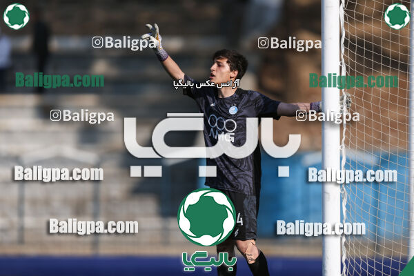 استقلال 2 - 3 پیکان