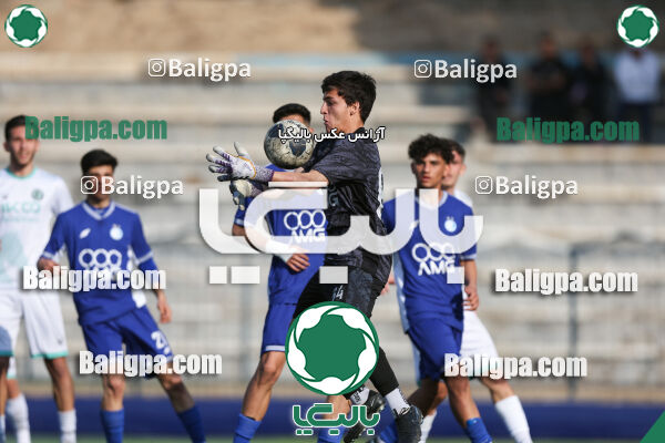 استقلال 2 - 3 پیکان