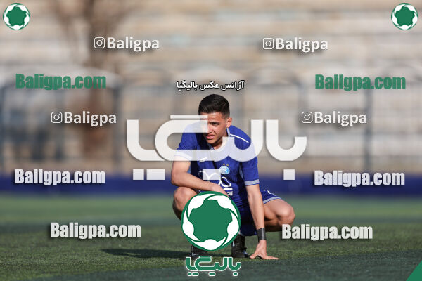 استقلال 2 - 3 پیکان