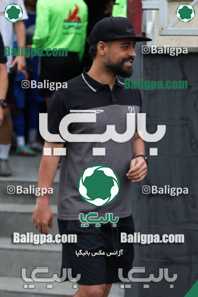 کیا ۰ - ۳ شهروند جوان نور