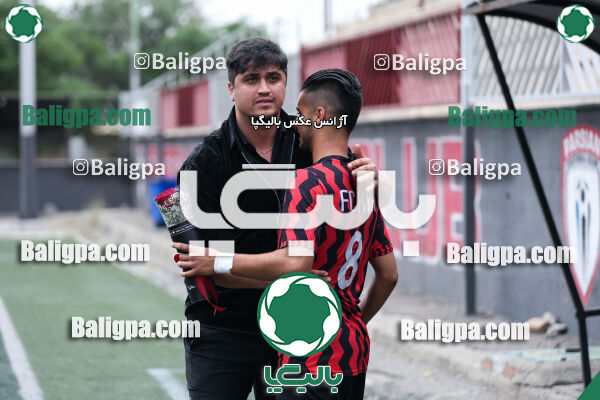کیا ۰ - ۳ شهروند جوان نور