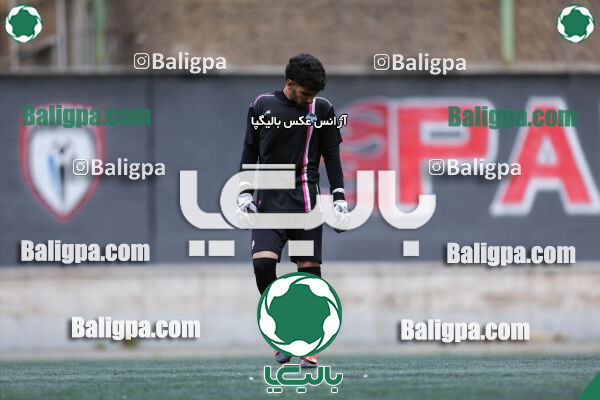 کیا ۰ - ۳ شهروند جوان نور