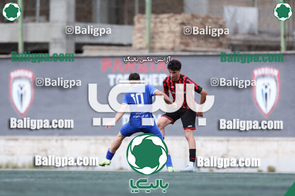 کیا ۰ - ۳ شهروند جوان نور