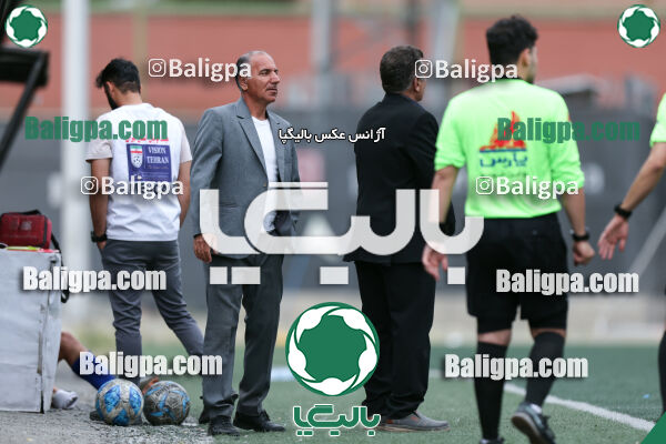 کیا ۰ - ۳ شهروند جوان نور