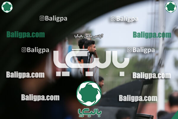 کیا ۰ - ۳ شهروند جوان نور