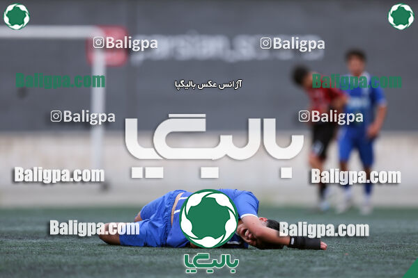 کیا ۰ - ۳ شهروند جوان نور